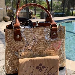 Patricia Nash NORCIA Leather Crossbody METALLIC